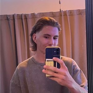 Meet your Posher, Taylor